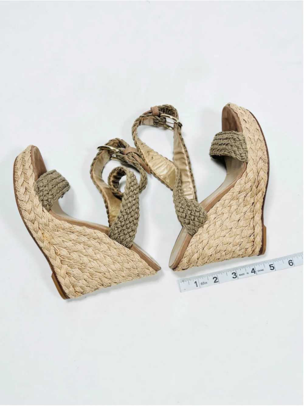 Stuart Weitzman Womans Wedge Sandals Size 6.5 Beige Brown Woven Resort